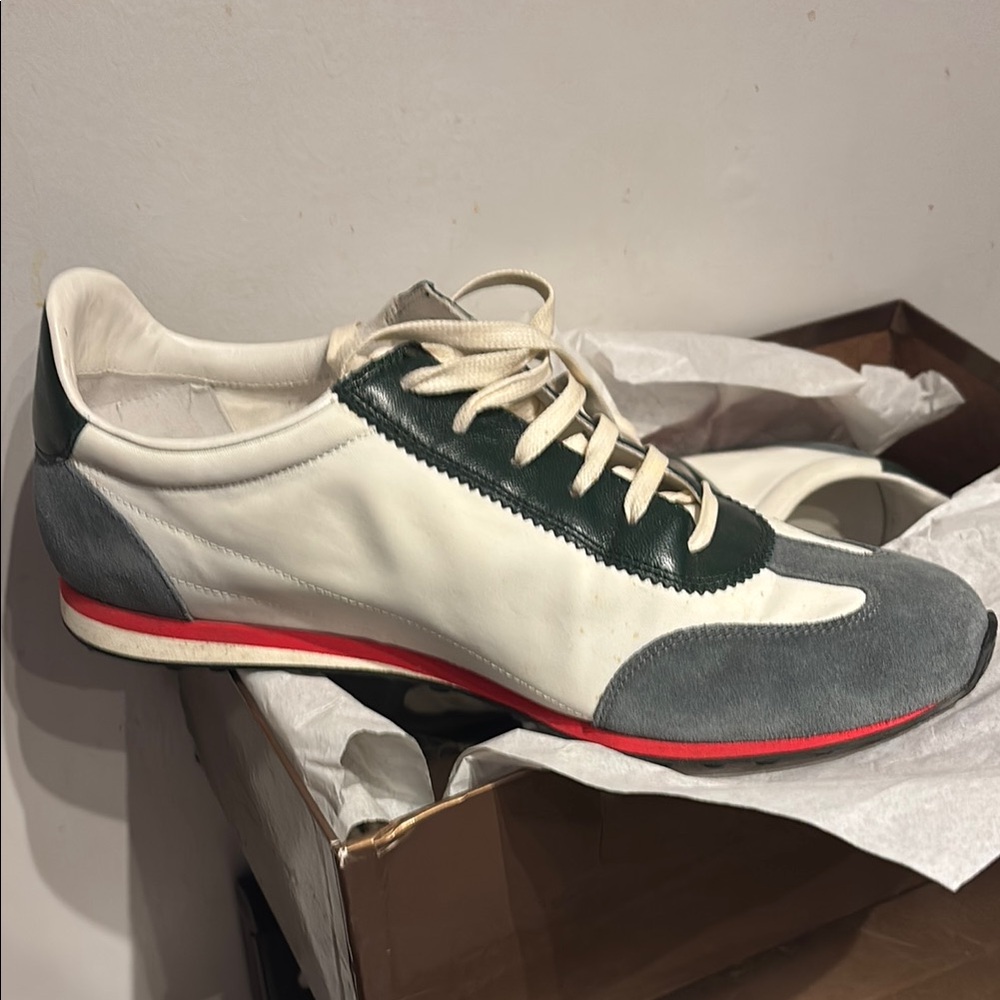 Gucci White and Gray Sneakers with Retro Design